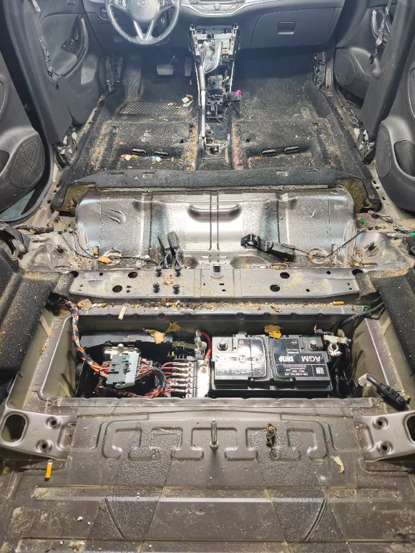 Refresh, Opel Astra, seat removal and deep cleaning: before cleaning